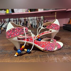 Colcci Brazilian Designer Heeled Sandals Size 8 Colorful Beaded Lace Up Sandals